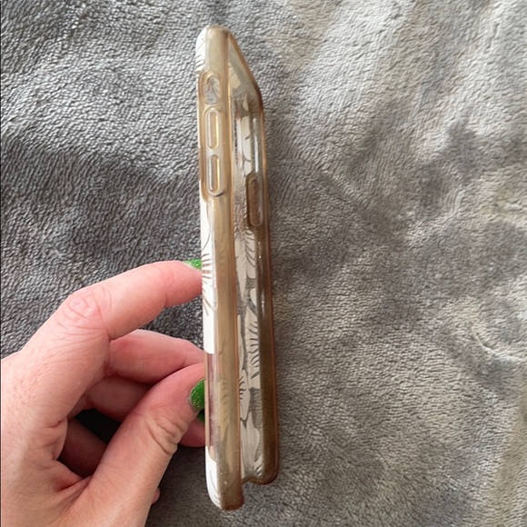 Kate Spade iPhone XS phone case - Picture 3 of 5